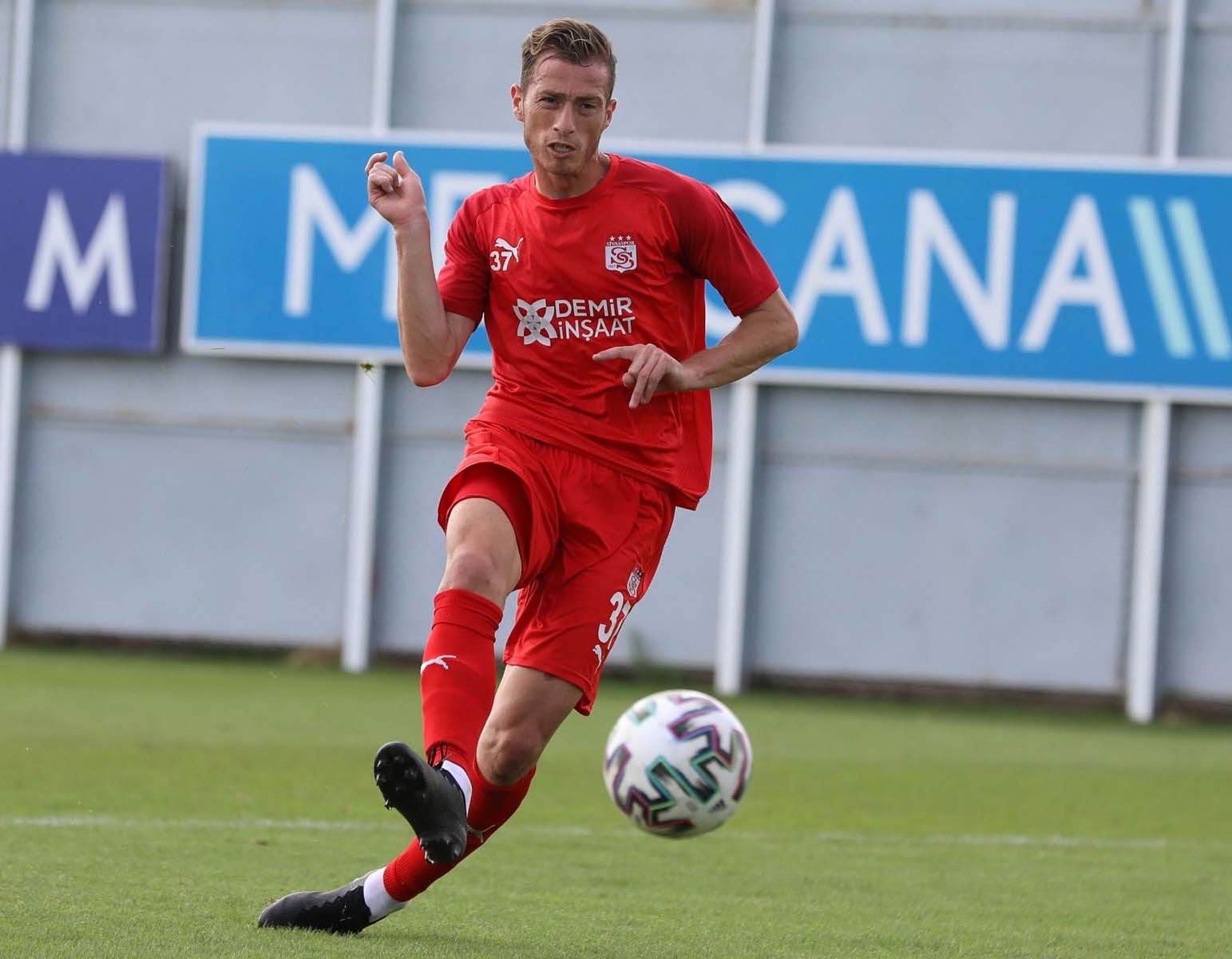 Trabzonspor'dan Hakan Arslan hamlesi! Yıldız futbolcu transfere sıcak bakıyor 