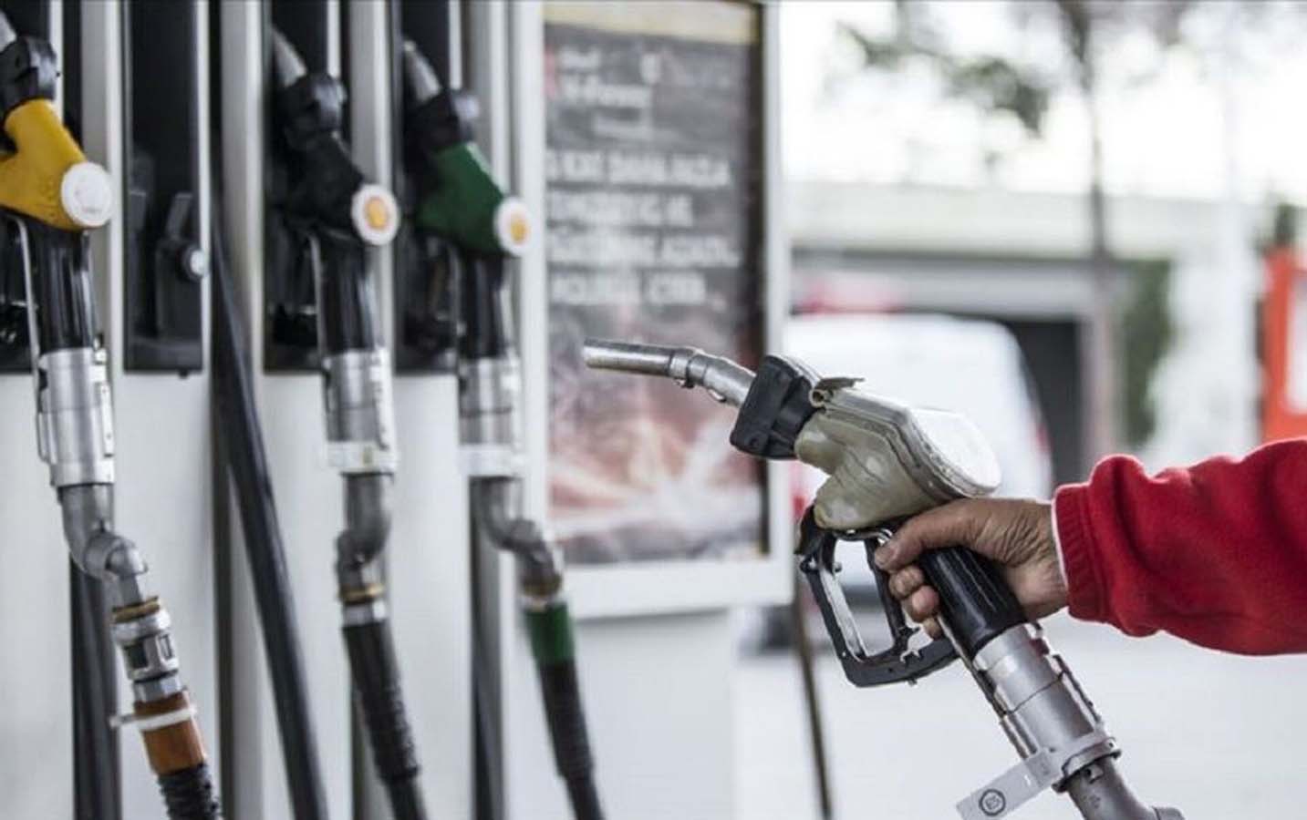 Araç sahipleri sevindirecek haber! 25 Temmuz'dan itibaren motorine indirim!