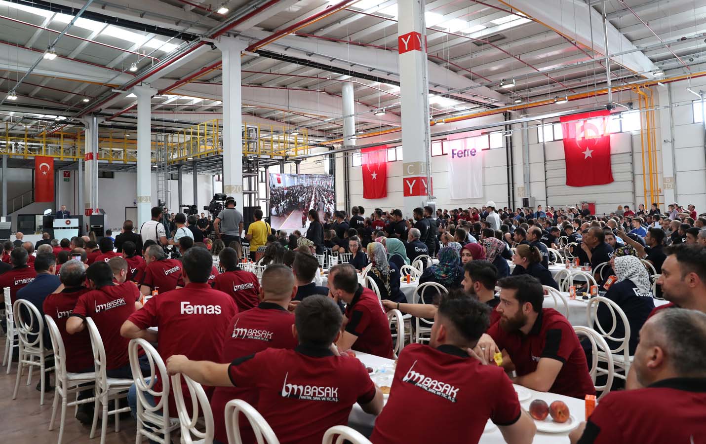 Cumhurbaşkanı Erdoğan, Kayseri’de Femaş Metal Sanayii Buluşması'nda! Türk ekonomisi özellikle ihracatta tarihinin en parlak dönemlerini yaşıyoruz