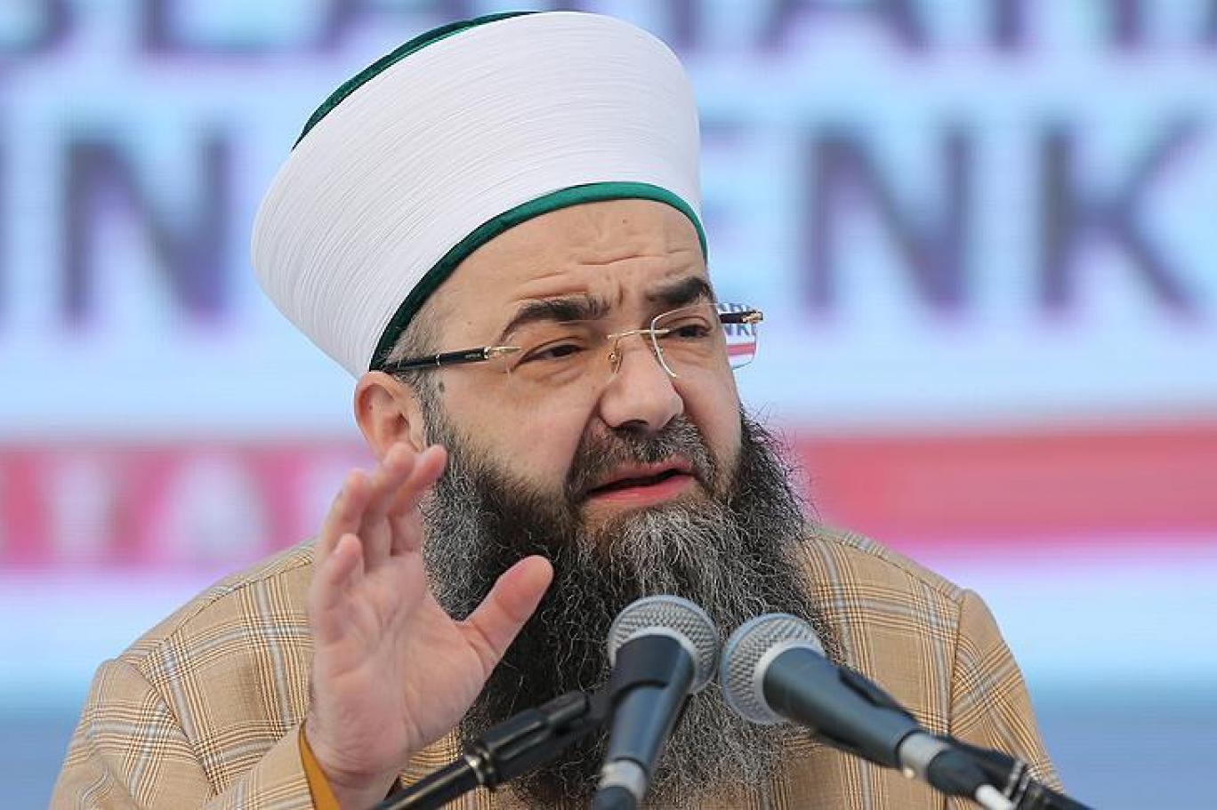 Ahmet Hakan'dan Cübbeli Ahmet Hoca için olay sözler: Türlü iddiaları sürdü masaya ve bingo. Kaset gündemi oldu sana Selefi gündemi