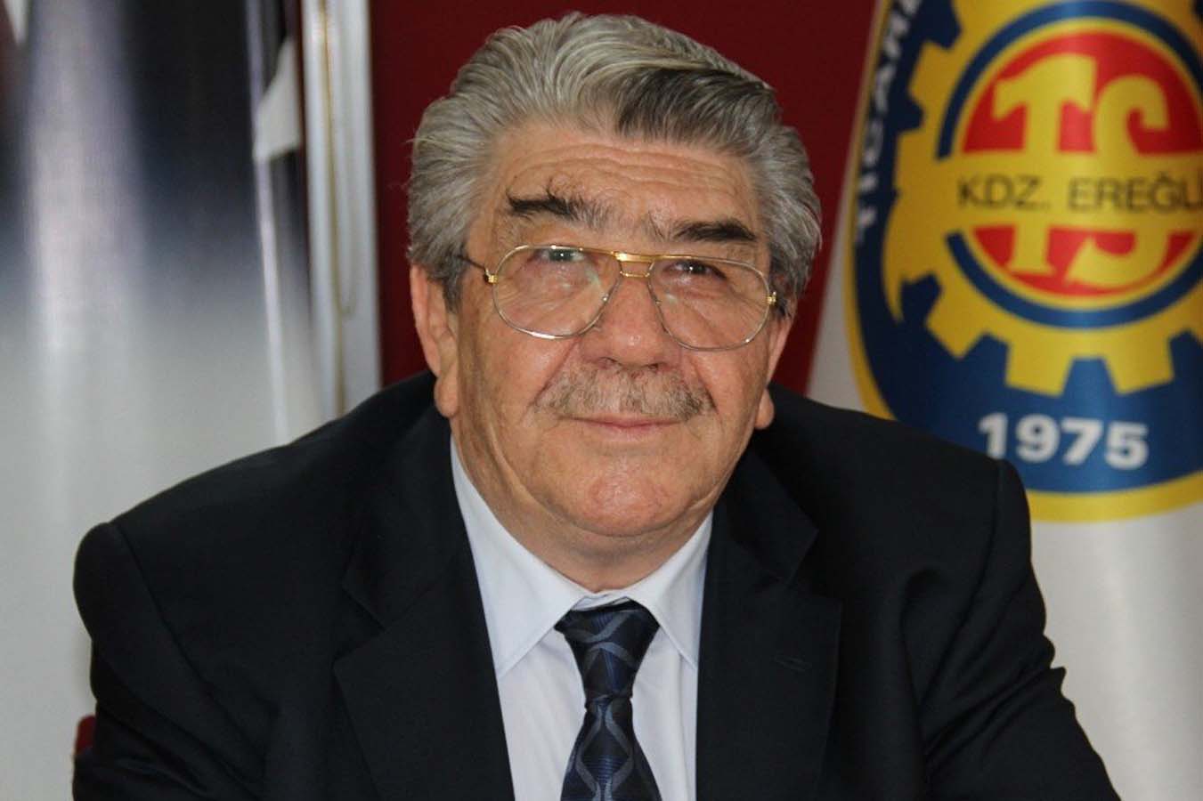 Şarkıcı Gülşen'in sahnesine çıkan Ereğli Belediye Başkanı Halil Posbıyık'ın o sözleri olay oldu! Tipik CHP'li. Kadının vücudunu göremediklerinde...