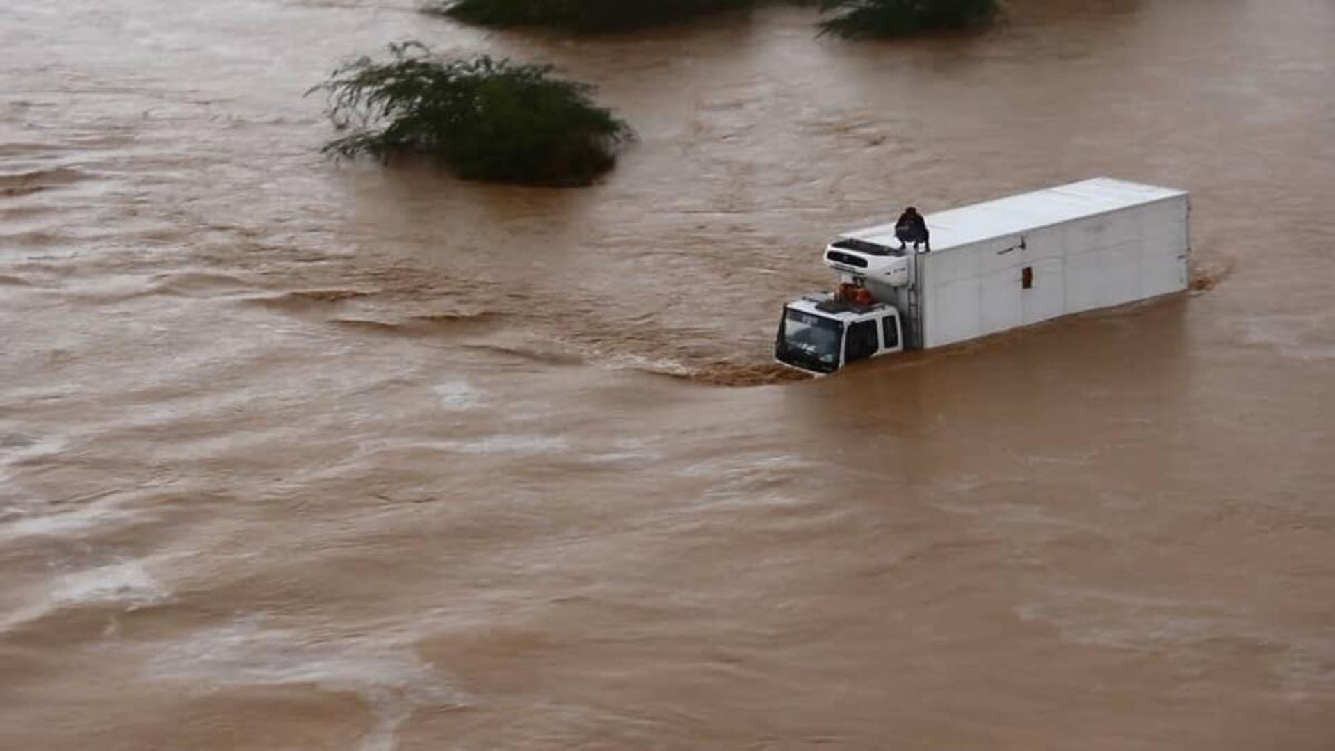 Yemen'de sel felaketi! Çok sayıda ölüler var!