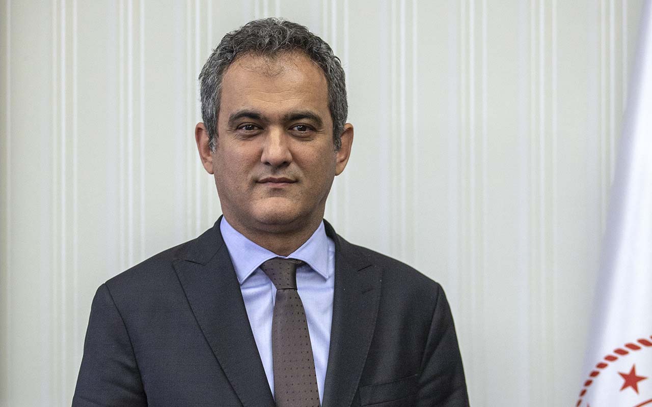 LGS 2022 ilk tercih sonuçlarının açıklanmasının ardından değerlendirmelerde bulunan Bakan Özer: Öğrencilerin öncelikli tercihlerine yerleşme oranı arttı