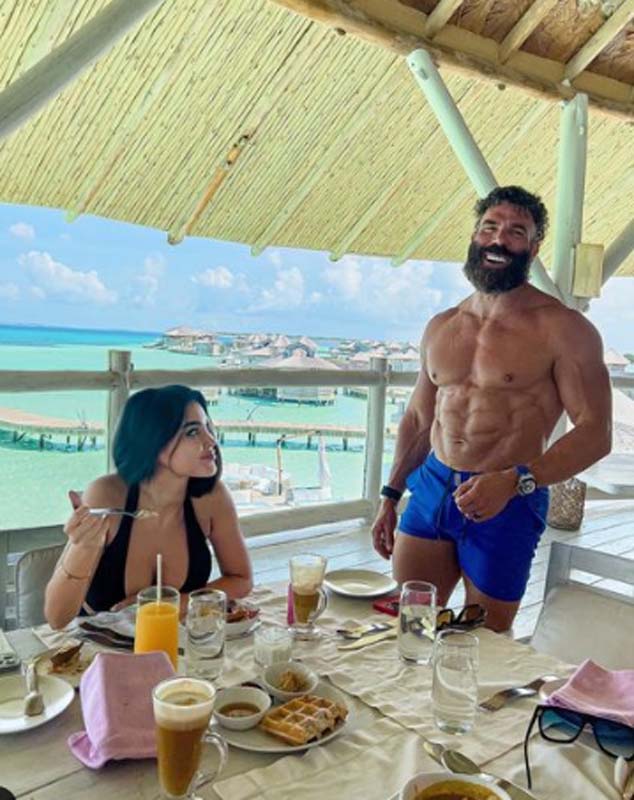 Dan Bilzerian evlendi mi? Dan Bilzerian'ın eşi kim?