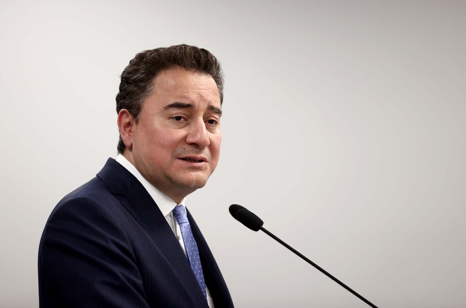 Sonuçlara şaşıracaksınız: Vatandaşlar tercihini yaptı! En beğenilen siyasetçi veya devlet adamı belli oldu!