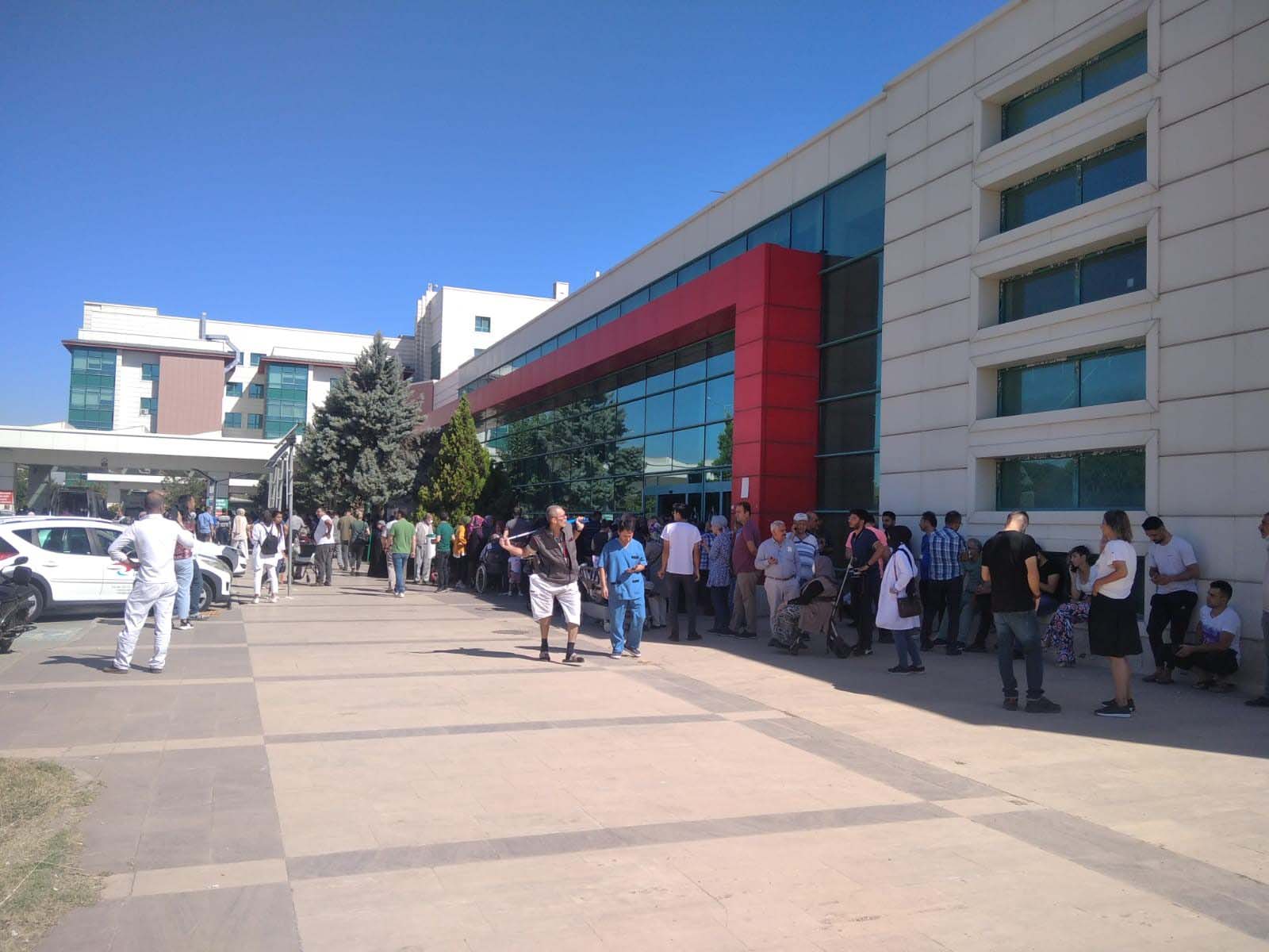 Son dakika | Kandilli Rasathanesi duyurdu: Kahramanmaraş Tevekkelli'de 4.6 büyüklüğünde deprem