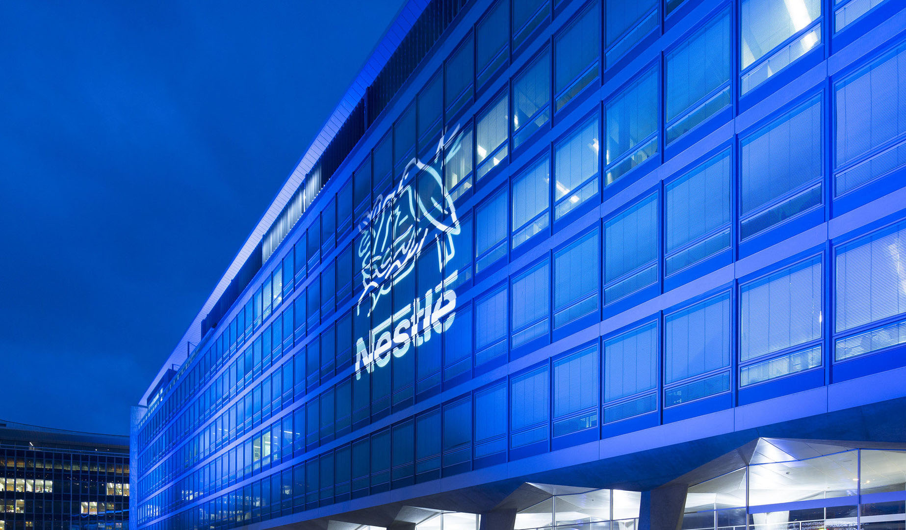 Çikolata aşıklarına üzen haber! Nestle ürünlerine zam yaptı!