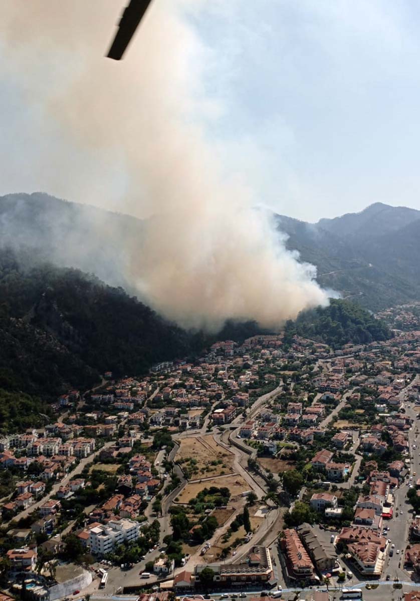 Son dakika | Muğla'nın Marmaris ilçesinde orman yangını!