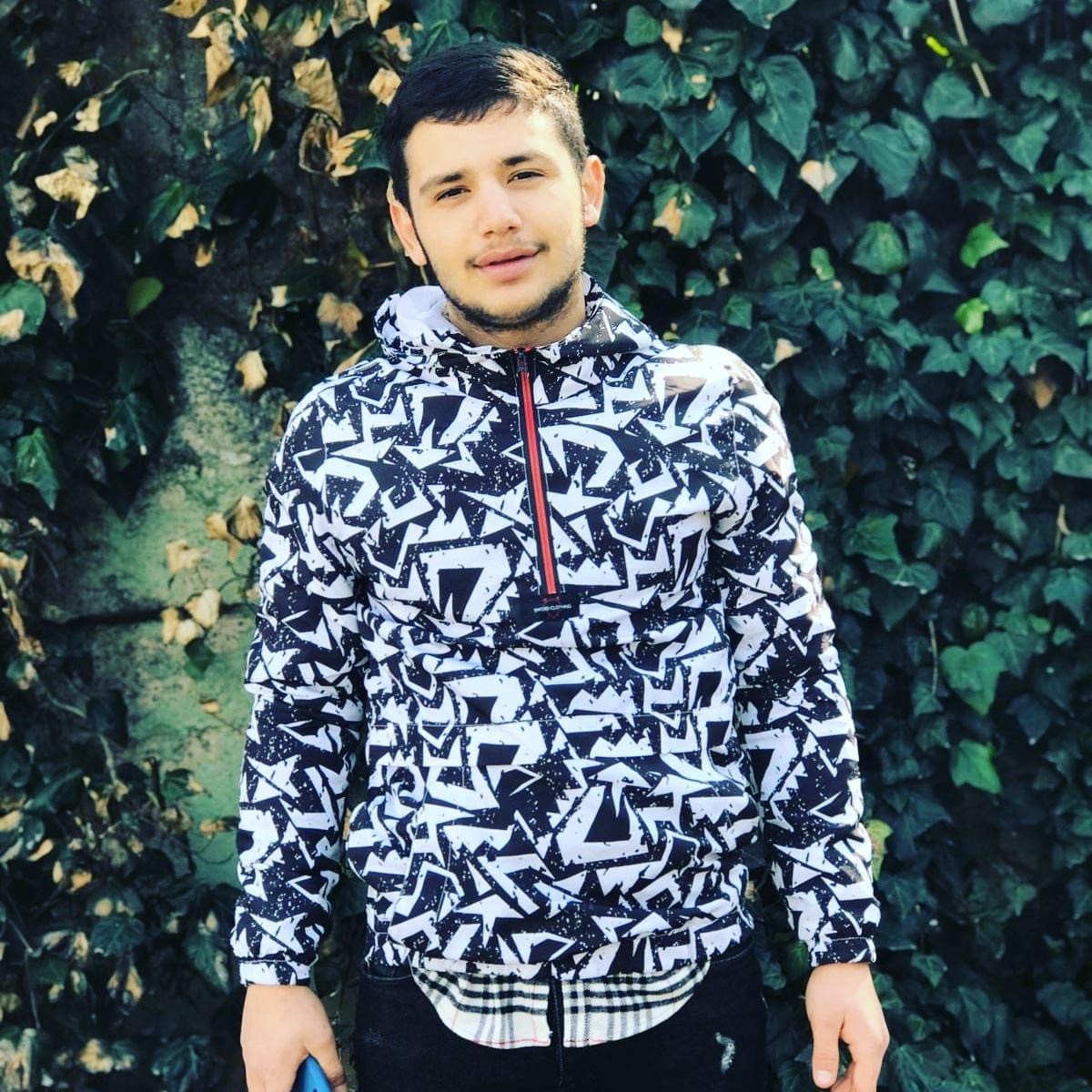 İstanbul Kağıthane'de korkunç olay! Sokak ortasından kalbinden bıçaklanan genç hayatını kaybetti 