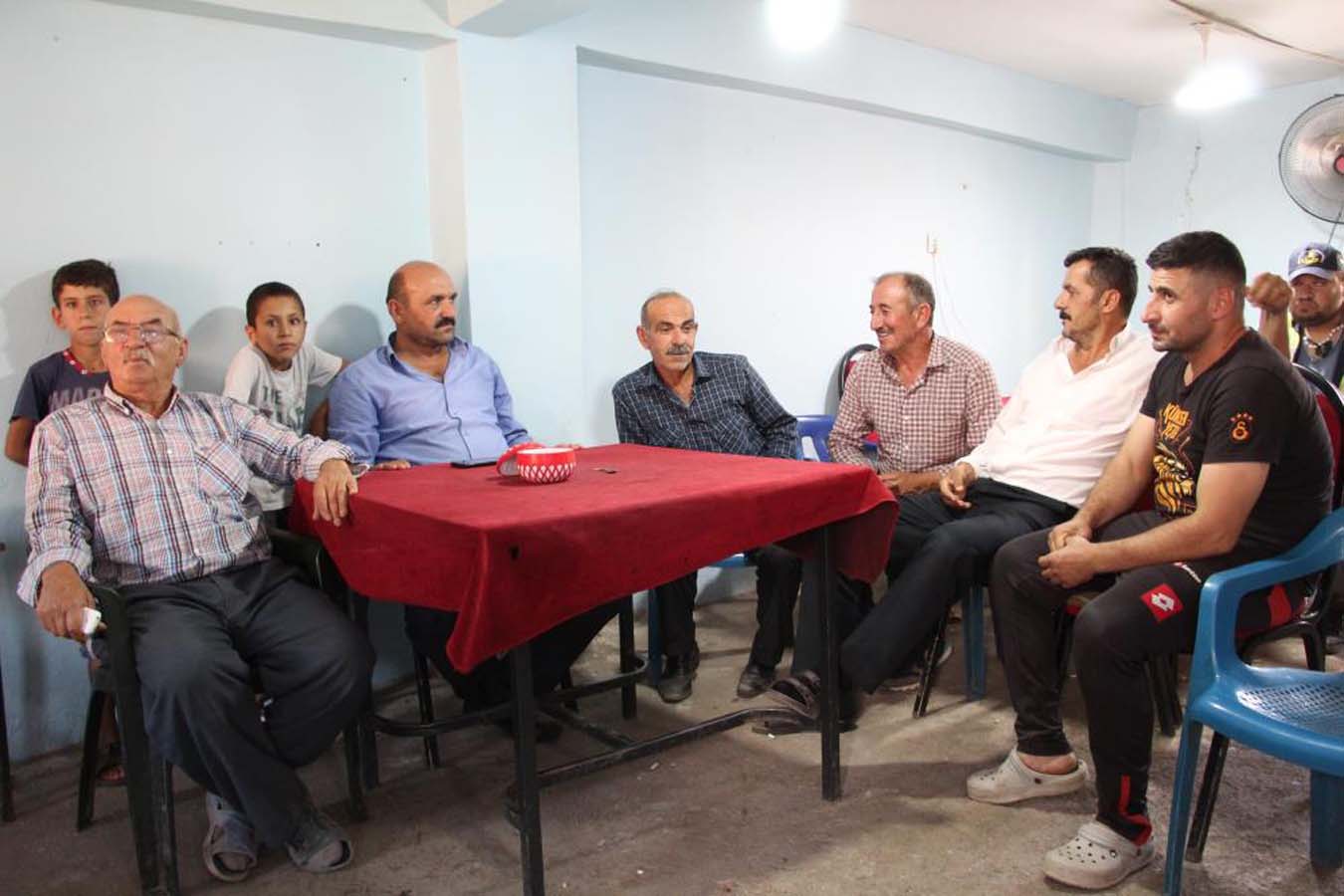 Yer altından gelen ürkütücü sesler bir köyü ayağa kaldırdı! AFAD ekipleri incelemeler için köye gitti!