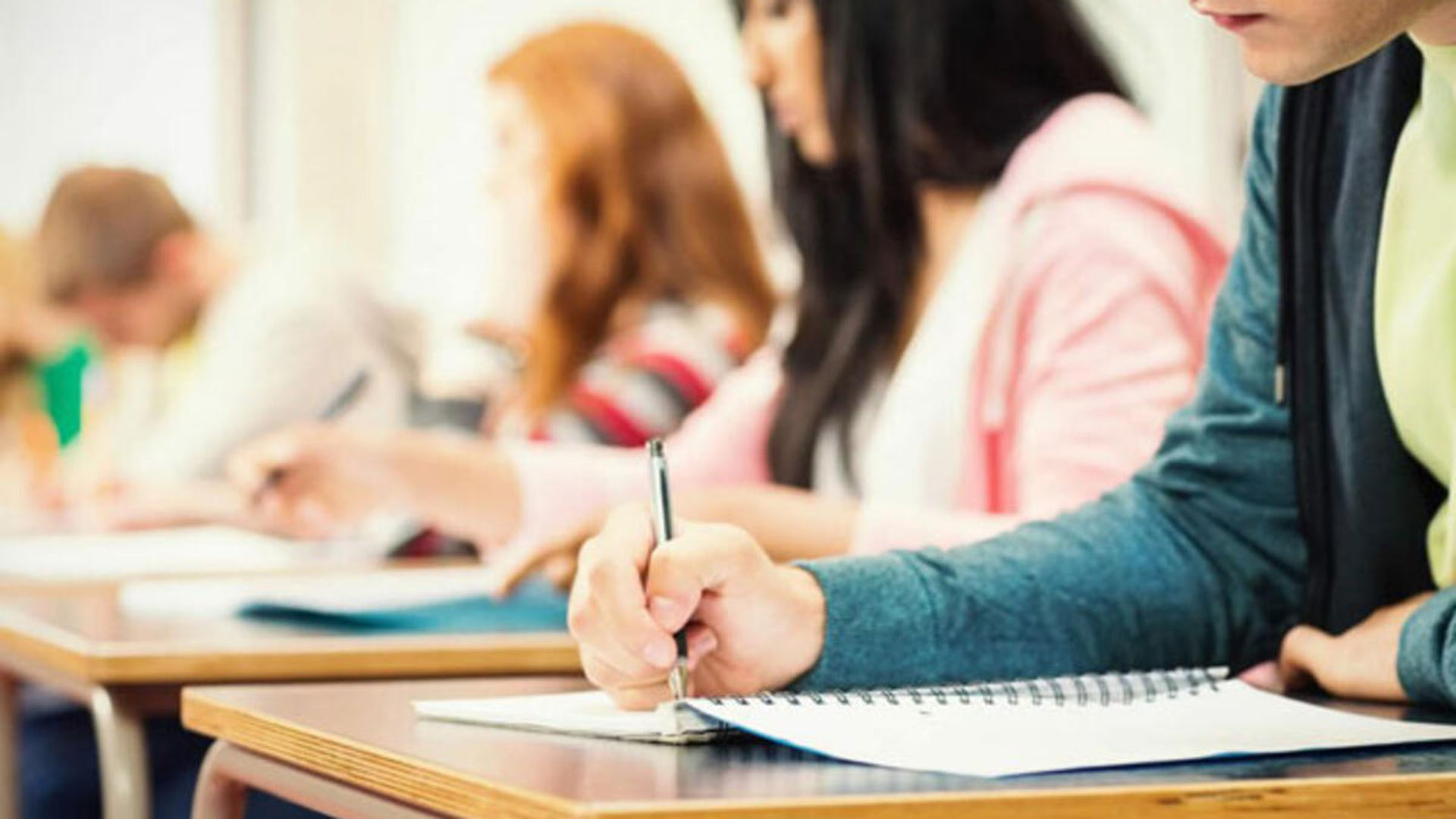 TÜİK açıkladı! Türkiye'de en çok kazancı olan bölüm belli oldu!