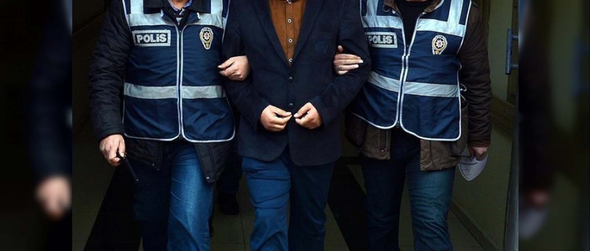 İki vali yardımcısı ile hukuk müşaviri FETÖ’den ihraç edildi!