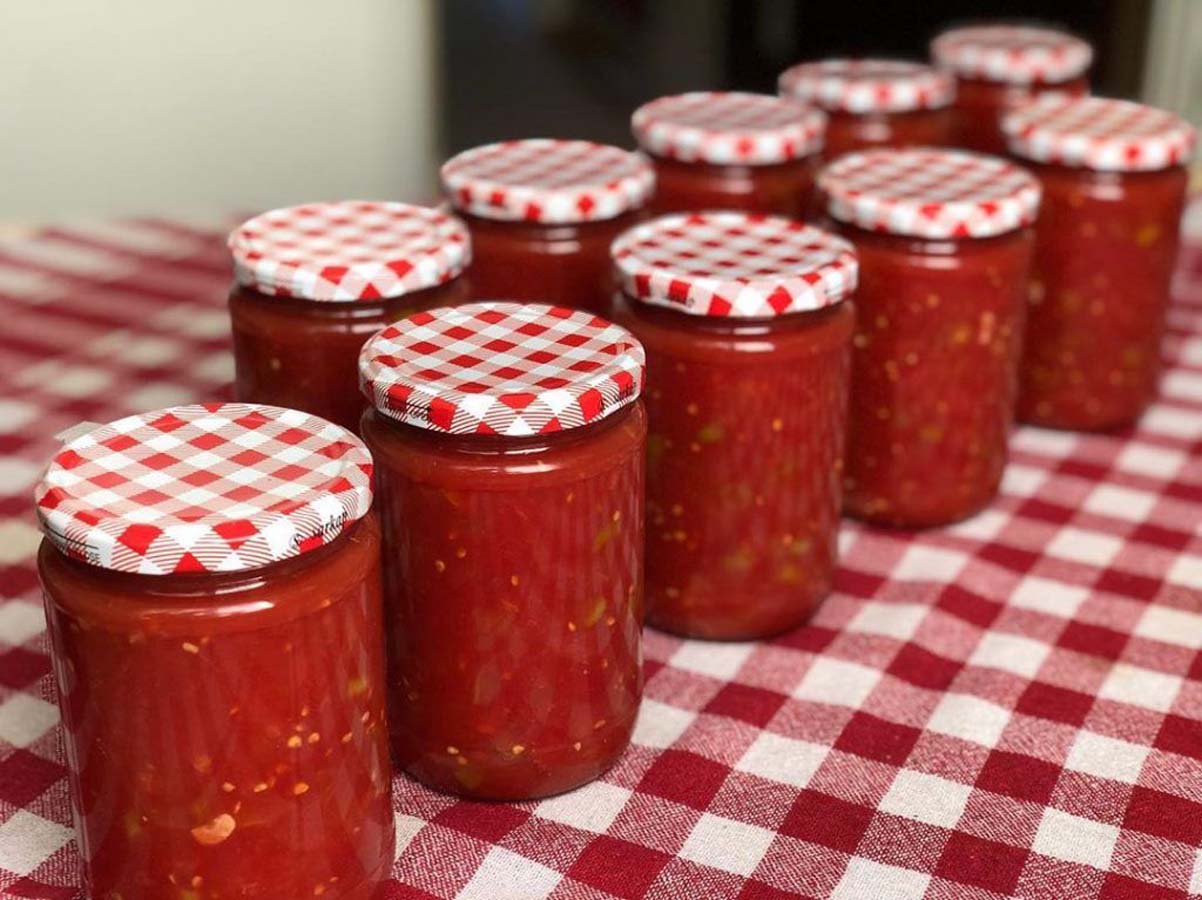 Doktor Hilal Demirkesen Bıçak uyardı! Kışlık konserve yaparken bu hususlara ekstra dikkat!