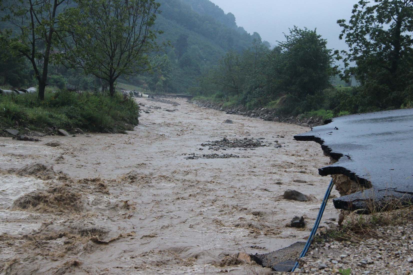 ABD'de sel felaketinde ağır kayıp! 37 cana mal oldu!