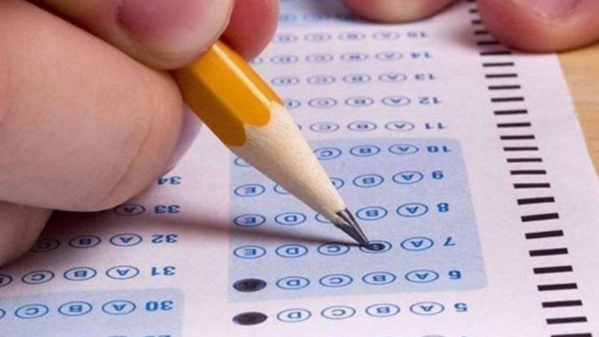 İletişim Başkanı Altun resmen duyurdu! KPSS ile personel alımı tarihinde değişiklik olacak! 