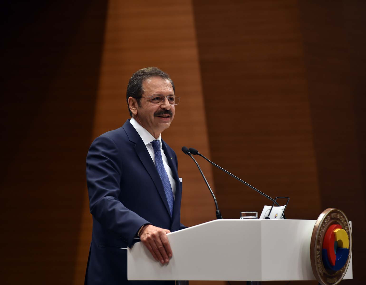 TOBB Başkanı Rifat Hisarcıklıoğlu, yerli otomobilin yollara çıkacağı tarihi açıkladı! Yüzde 51 yerli ve milli