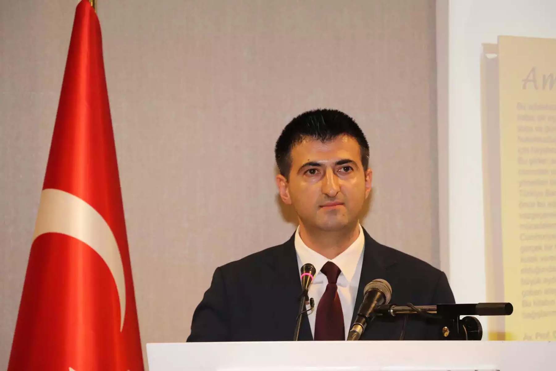 CHP ve MP'den ayrılan Mehmet Ali Çelebi'den flaş paylaşım: Siyaseti bıraksam da 6+1 değil Cumhur ittifakı derim!