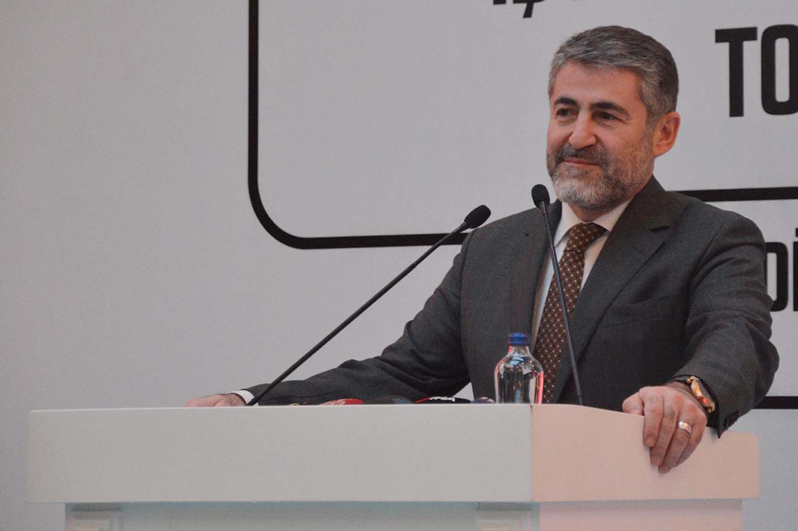 Hazine ve Maliye Bakanı Nurettin Nebati çok önemli o mesajı verdi! Bu sorunun çözüm adresi biz olacağız