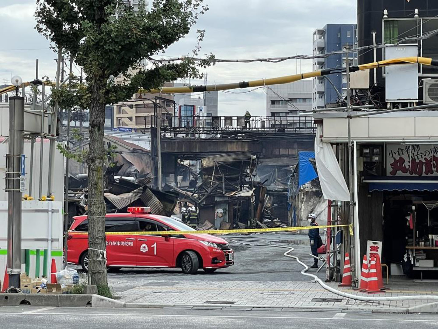 Japonya'da yangın faciası! Tarihi çarşı yanıp küle döndü