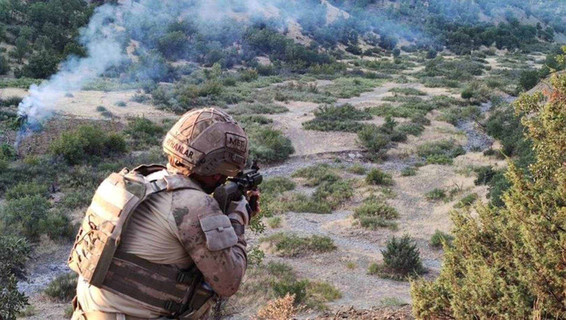 Bakan Soylu açıkladı! Terör örgütü mensubu bomba yeleğiyle yakalandı!