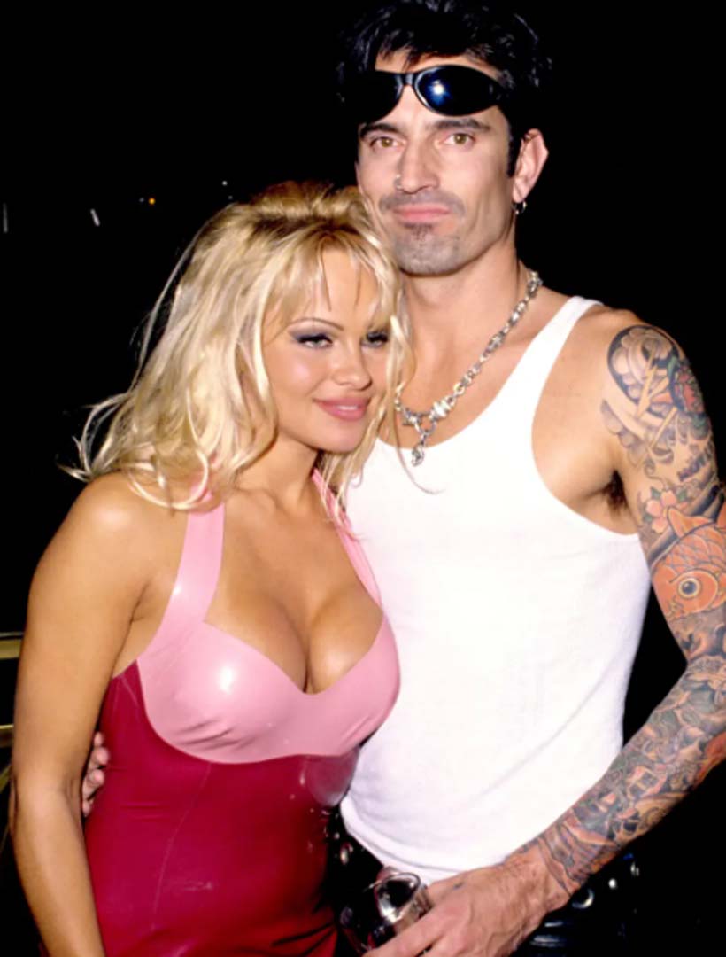 Pamela Anderson'ın eski eşi Tommy Lee çırılçıplak fotoğraf paylaştı! Herkes dondu kaldı!