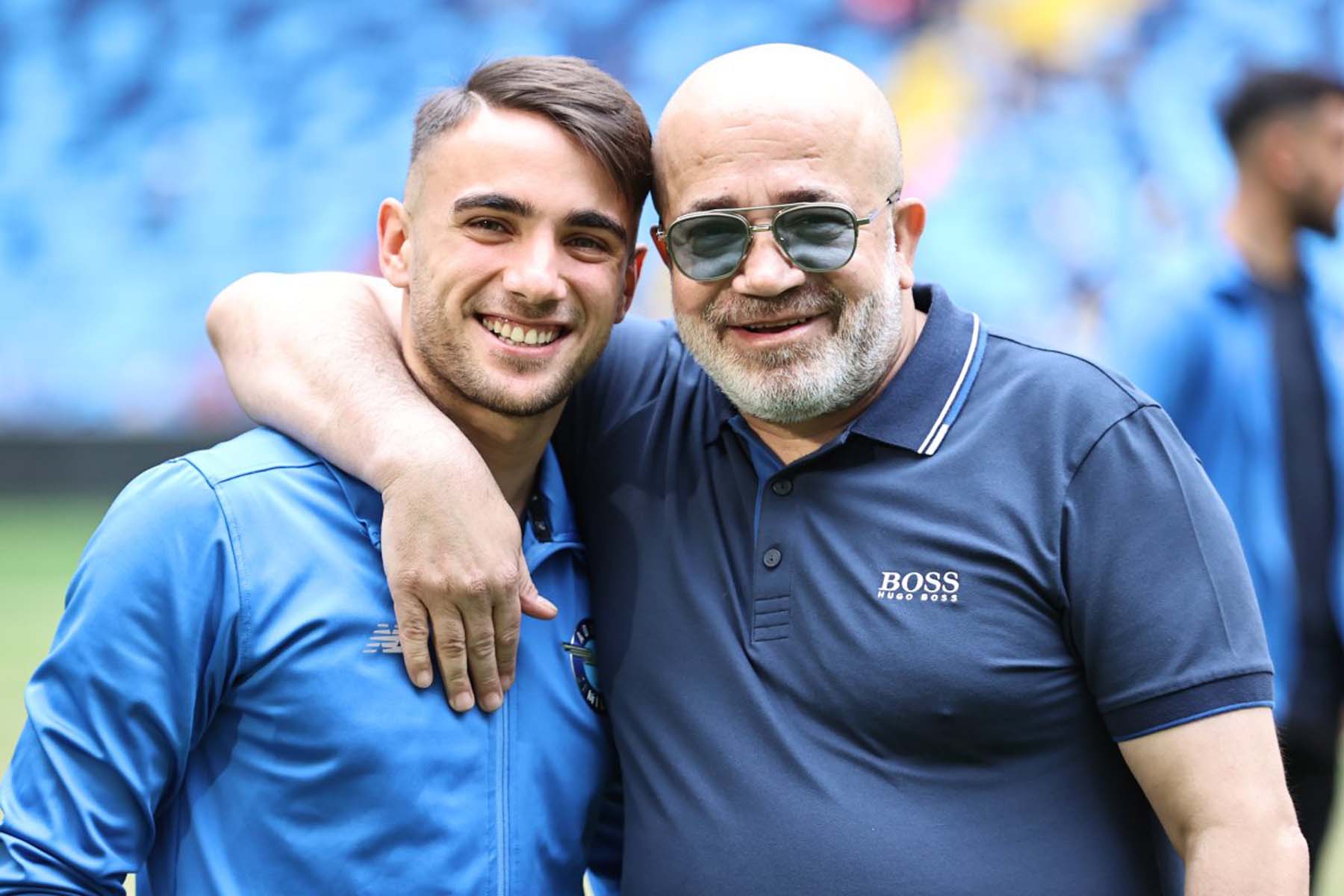 Adana Demirspor Başkanı Murat Sancak'tan Yunus Akgün'e büyük jest! Beğendiği arabanın farkını ödedi 