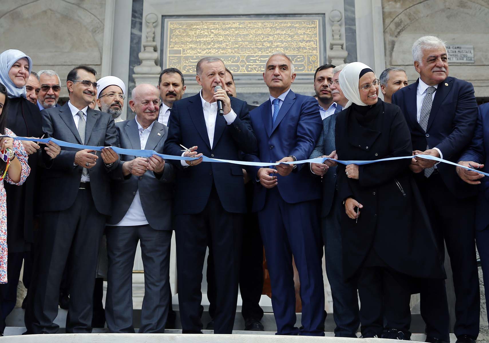 Cumhurbaşkanı Erdoğan, Üsküdar'da Ayazma Camii'nin ibadete açılış töreninde konuştu