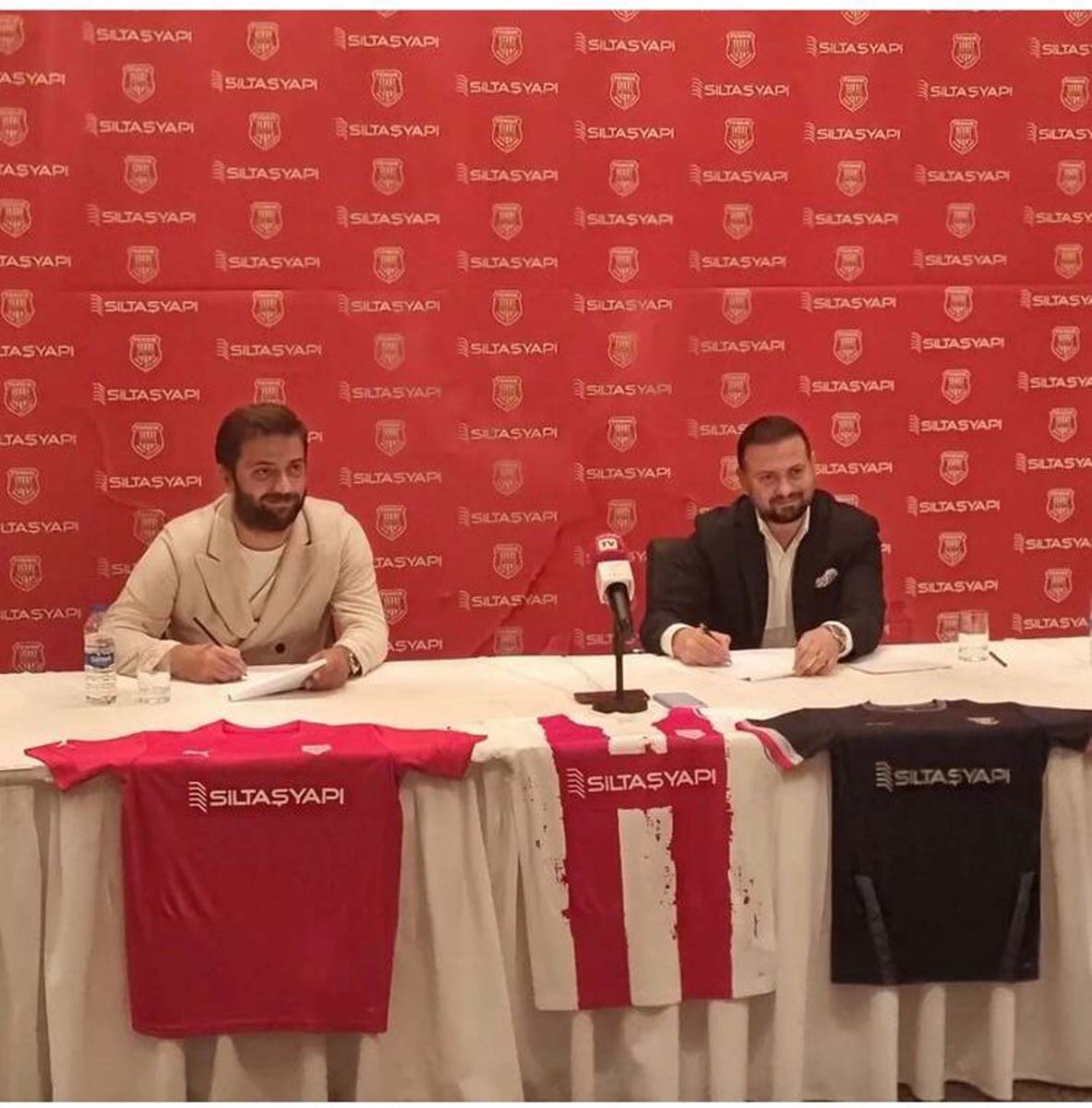 Pendikspor yeni sezona güçlü giriyor! Siltaş Yapı, Pendikspor'un ana sponsoru oldu