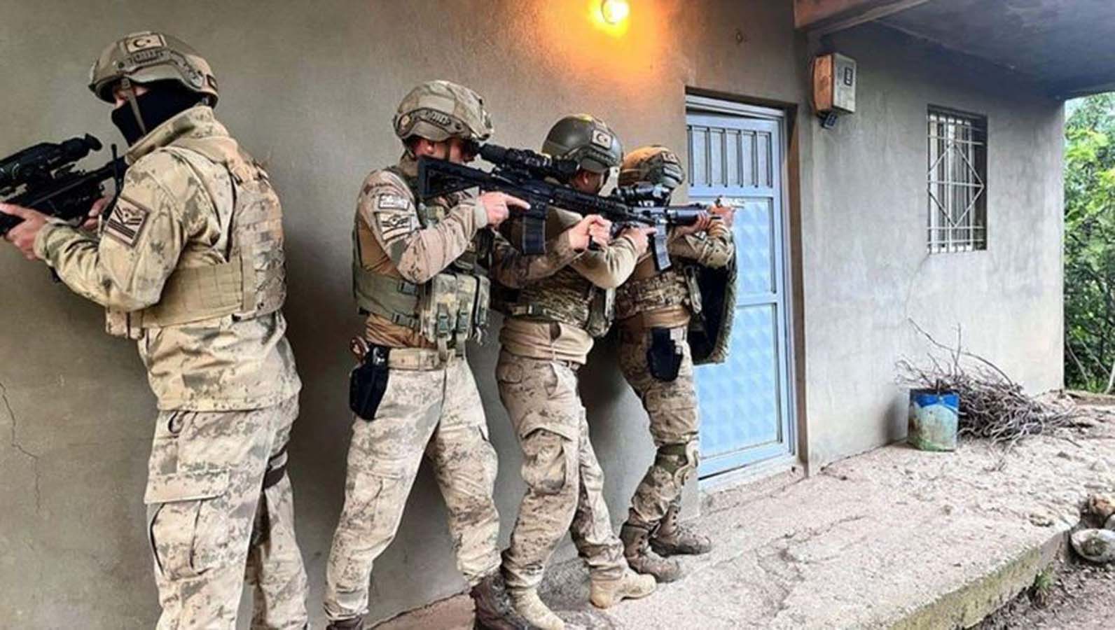 Şırnak'ta nefes kesen terör operasyonu! 14 kişi gözaltına alındı!