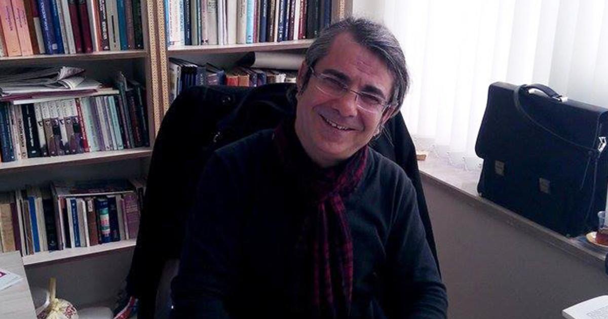 İlahiyatçı Şahin Filiz kimdir? Nereli, kaç yaşında? Hangi okulda görev yapıyor? İşte, Şahin Filiz'in biyografisi