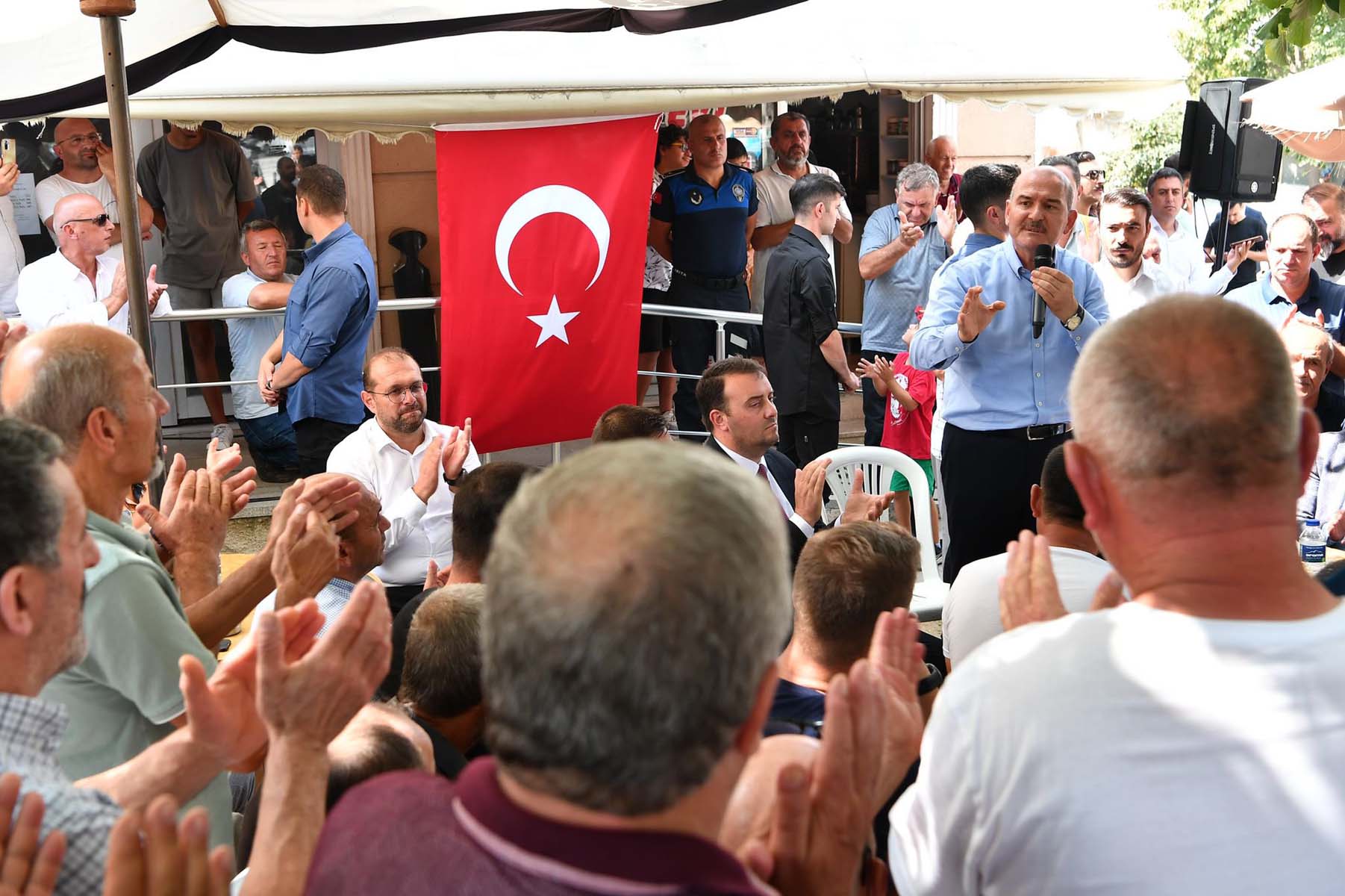 Bakan Soylu, Silivri'de konuştu! Bahçeli öyle bir irade ortaya koyuyor ki çakallar meydanlardan kaçıyor, Cumhurbaşkanımıza yol arkadaşlığı yapıyor