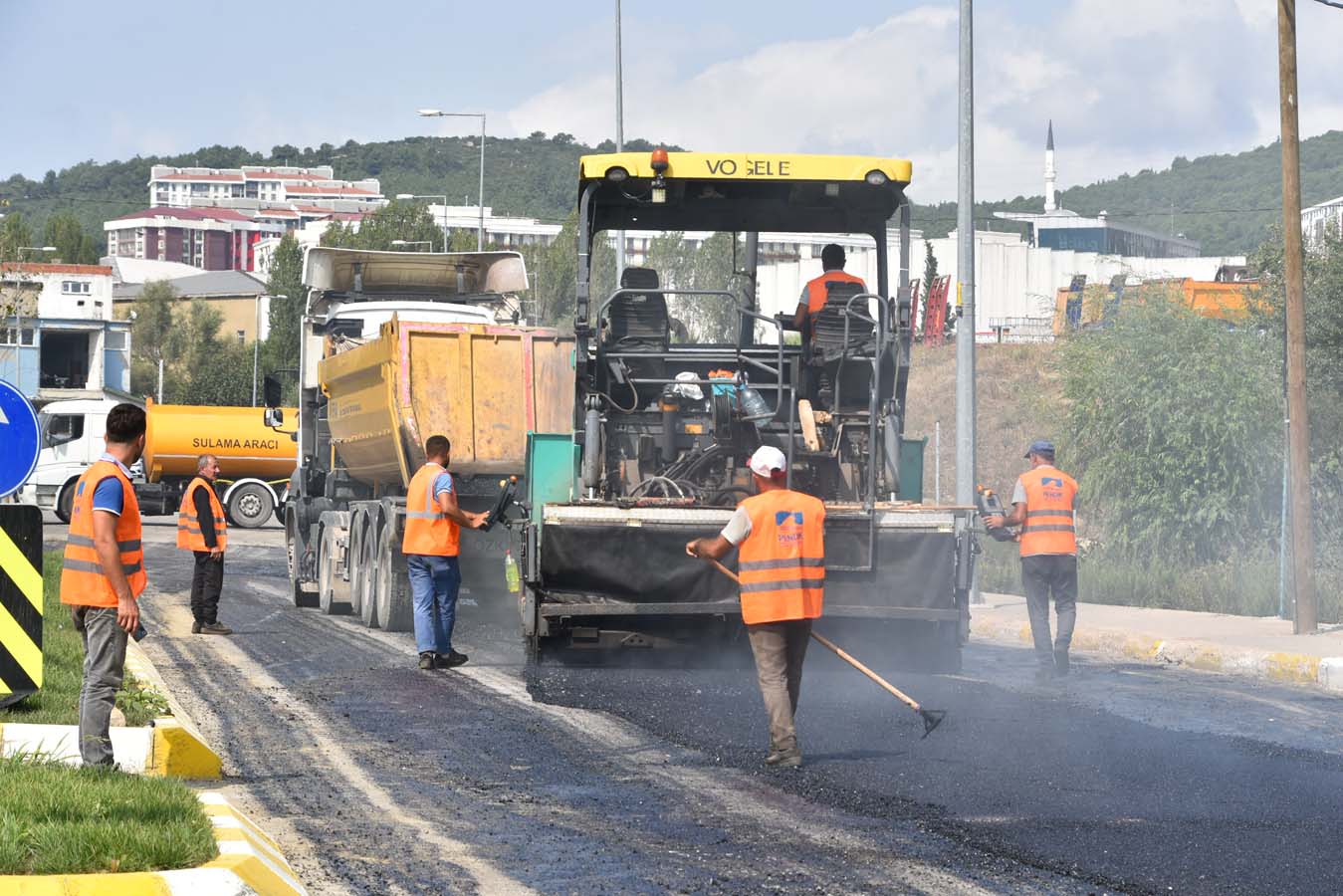Pendik Belediyesi çevre düzenlemesine devam ediyor! Yayalar 2. etap çalışmalarında son gelindi!