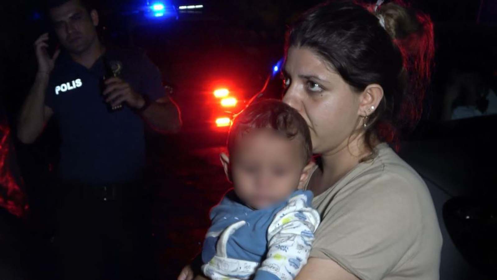 Nisa bebekler bitmiyor! 9 aylık bebeği acımadan evin kapısına bıraktılar...