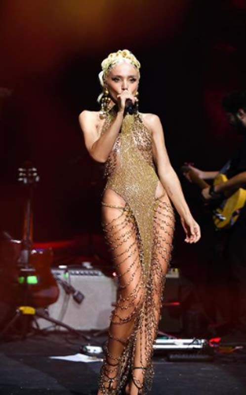 Ozan Çolakoğlu cezaevine eşini ziyarete gitti!Tutuklanan şarkıcı Gülşen'in minik oğlu Azur'un tepkisi ne oldu? 