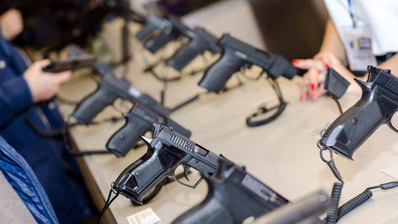 Evinden binbir çeşit silah çıktı! Zanlının emniyete verdiği ifade şok etti!