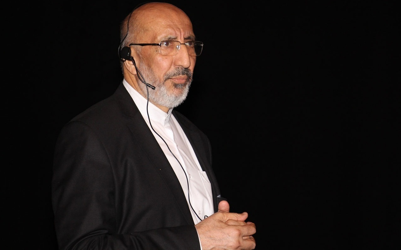 Abdurrahman Dilipak'tan Müslüman'a uyarı: Sigara ikram etmeyin!