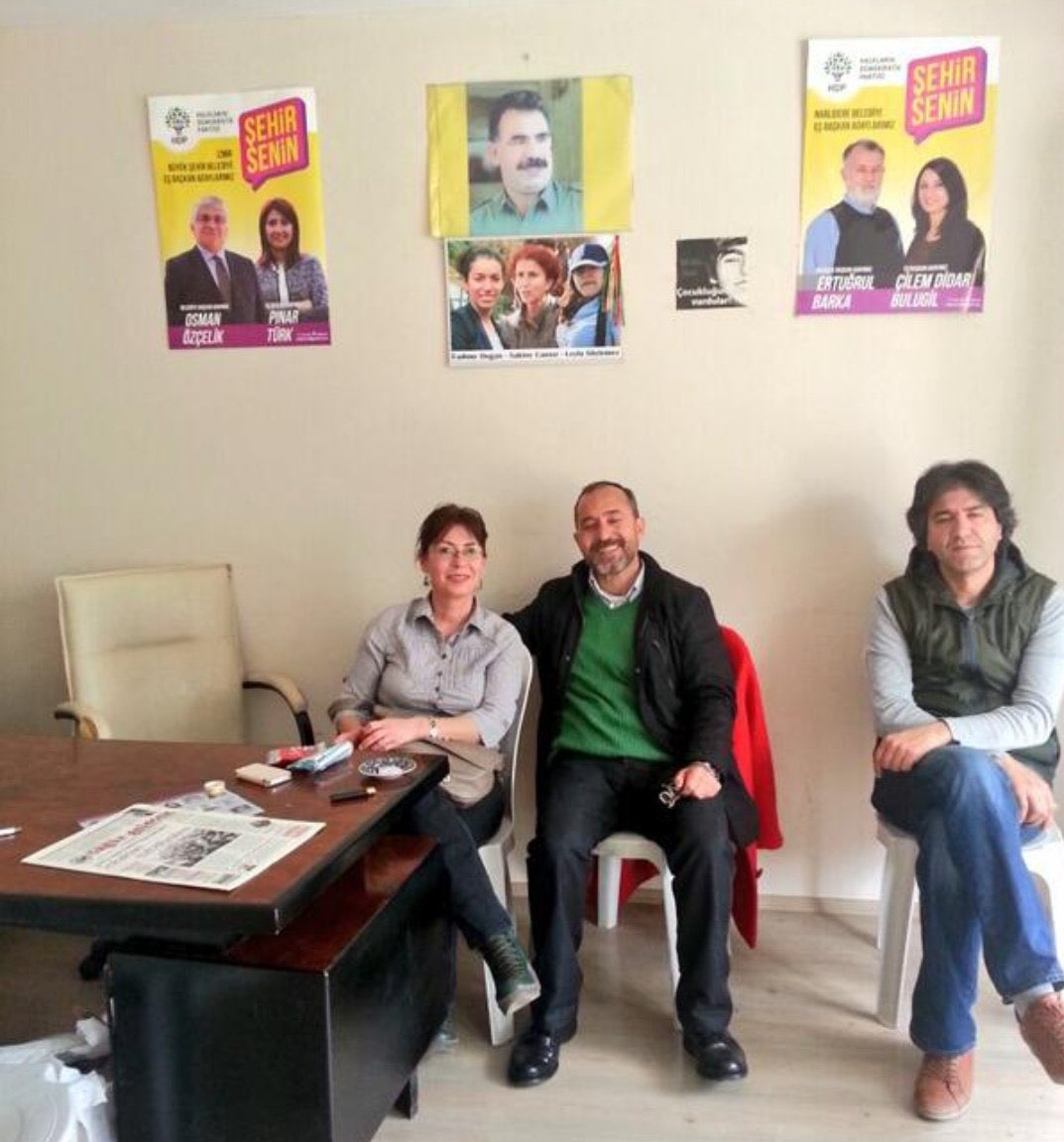 CHP'li Ceyhan Belediyesi yapacağını yaptı! 30 Ağustos kutlamalarına PKK destekçisi sanatçıyı davet ettiler!