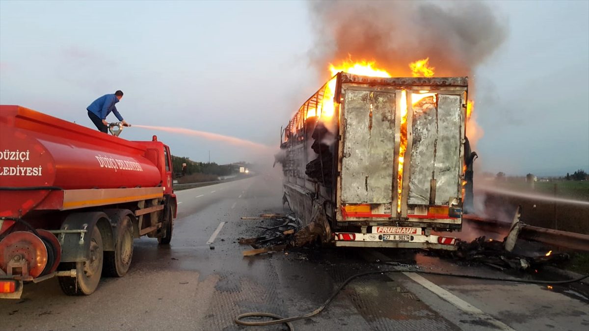 Başkentte tır alev topuna döndü! Kısa süreli panik yürekleri ağza getirdi