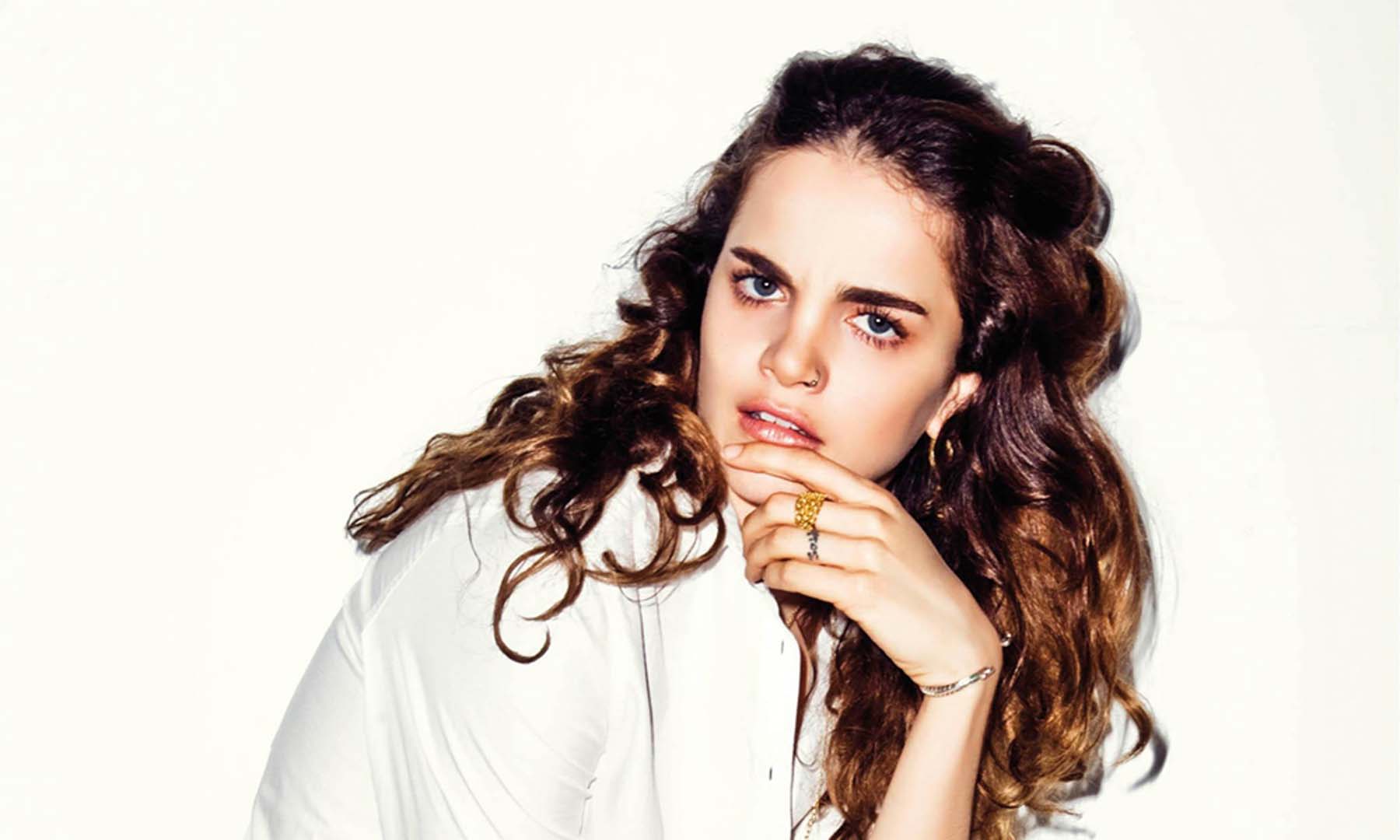 Eski manken Tuğçe Kazaz: Lgbt, küresel şeytanın Allah'a karşı açtığı bir savaştır