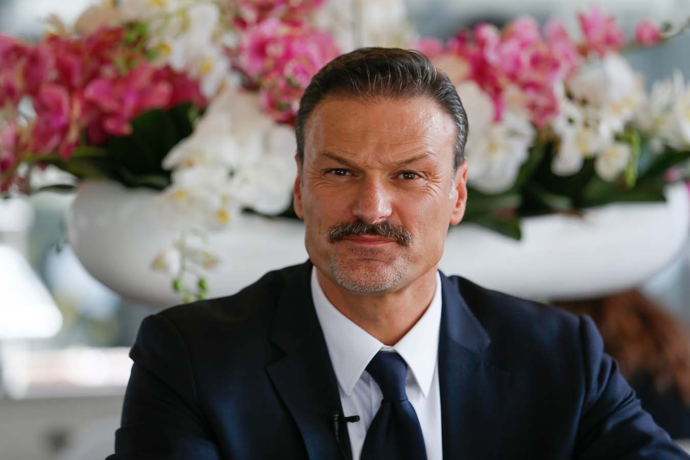 TİP'li Ahmet Şık'tan haddi aşan sözler! Ak Partinin suç örgütü olduğunu iddia etti! Gökten kemik yağmasını bekleyenler, beklemekten helak oldu.