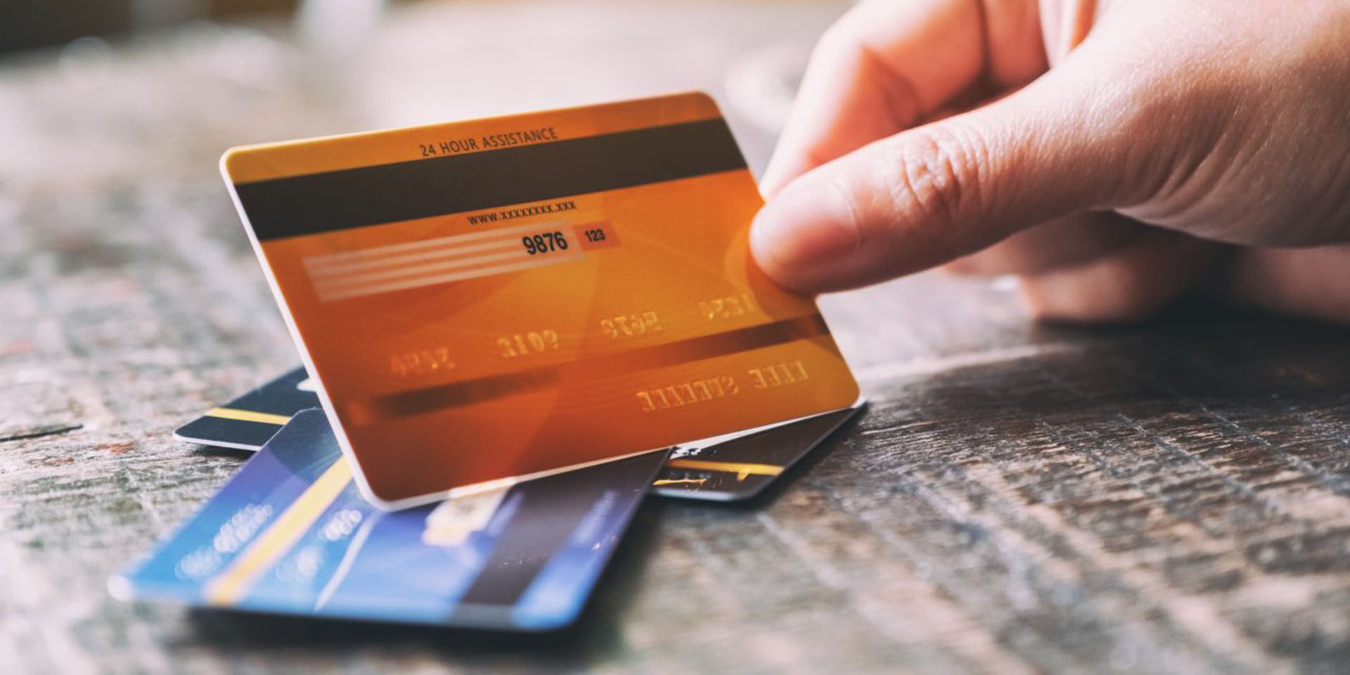 Merkez Bankası açıkladı: Kredi kartı faizleri düştü