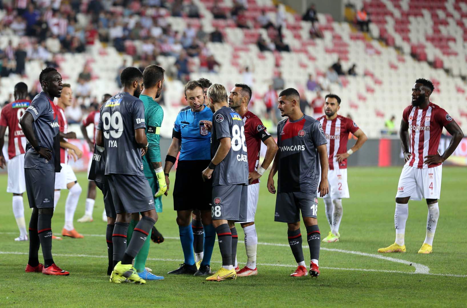 Sivasspor 0 - 0 Fatih Karagümrük | MAÇ SONUCU 