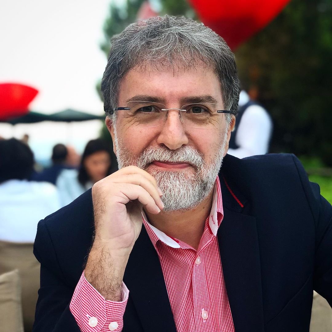 Ahmet Hakan'dan Kız Kulesi yıkıldı iddialarına tepki! En ciddi kişiler bile bu delirmeden kurtaramadılar kendilerini.