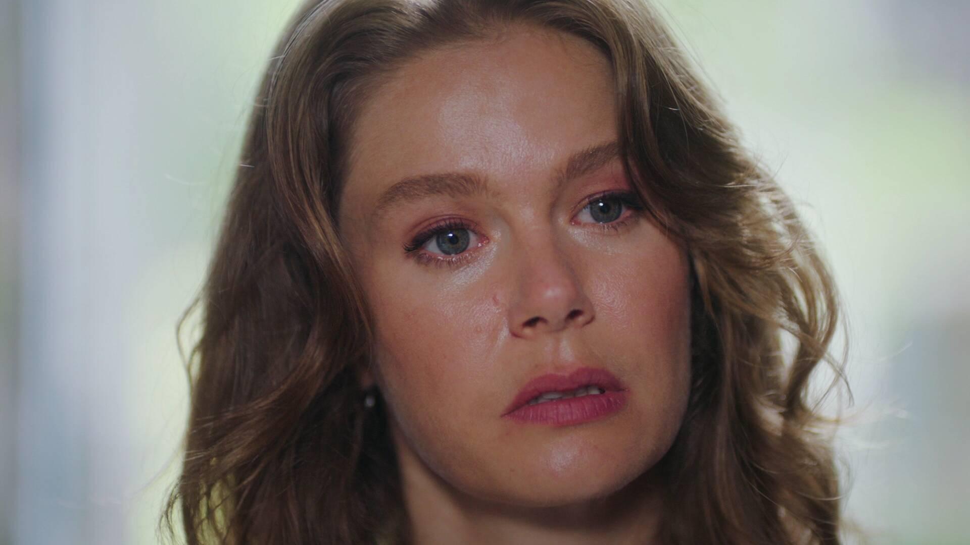 Kanal D Camdaki Kız yeni sezon ne zaman? Camdaki Kız dizisi yeni bölüm hangi gün, saat kaçta?