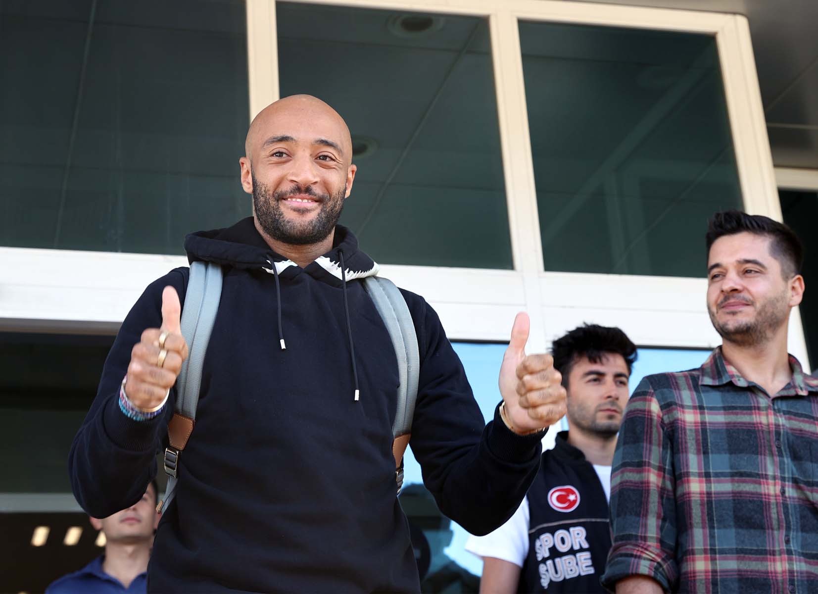 Beşiktaş, Nathan Redmond transferini resmen açıkladı! 