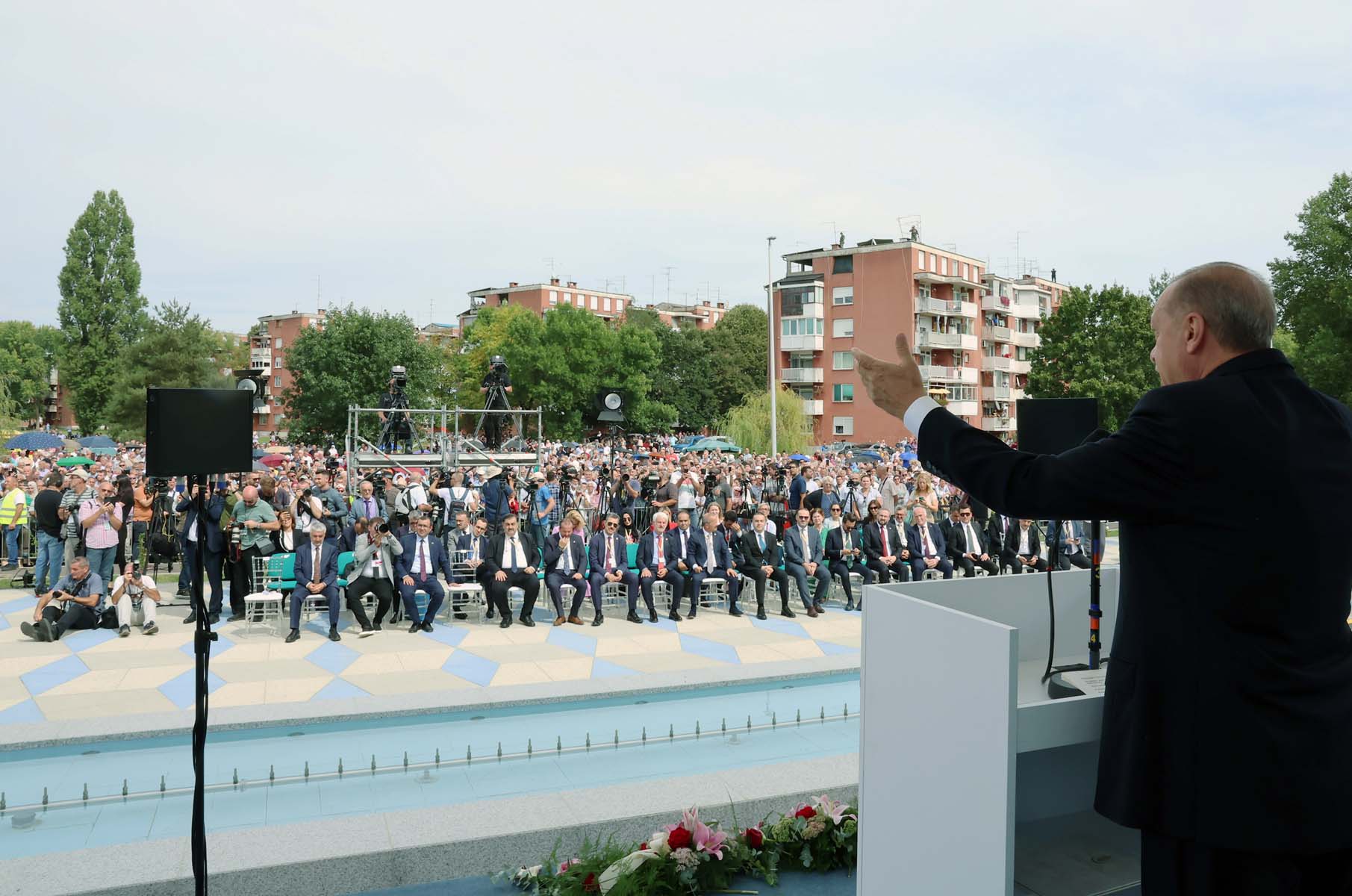 Cumhurbaşkanı Erdoğan, Sisak İslam Kültür Merkezi'nin açılış töreninde konuştu! Şehre güzellik katacağına inanıyorum