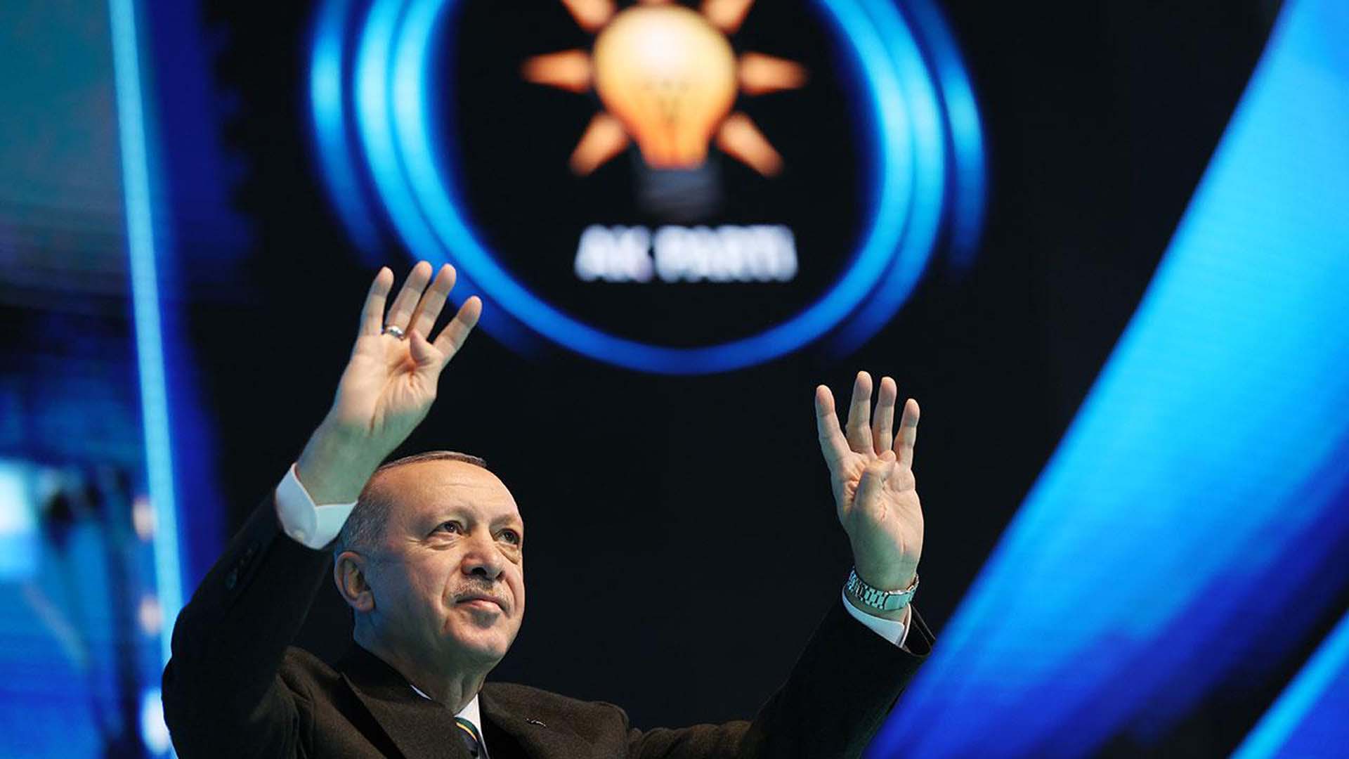 Seçim anketlerine AK Parti damgası! En yakın rakibine 10 puan fark attı, kararsız seçmen geri döndü! 