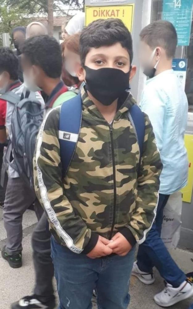 Samsun'da 11 yaşındaki çocuk tabancayla kendini vurdu! Kanlar içinde bulundu...