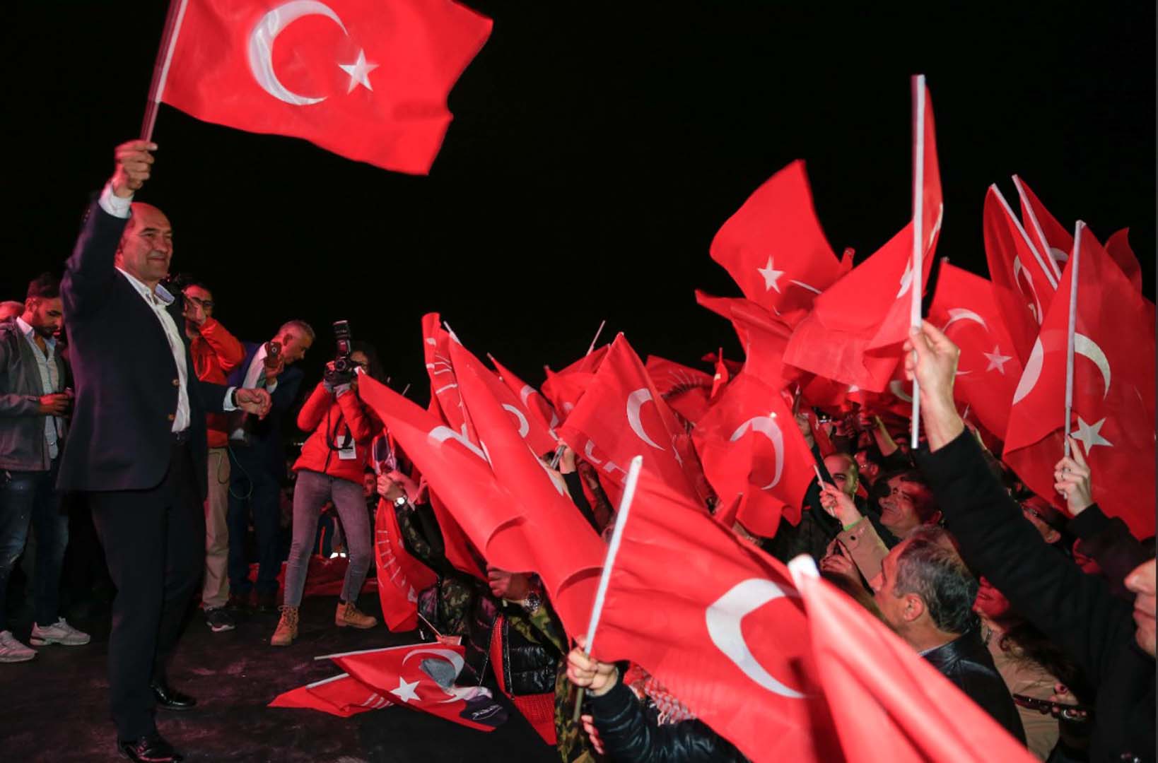 Tunç Soyer'e tarihçi İlber Ortaylı'dan tokat gibi cevap geldi! Osmanlı’yı anlamayanın İskenderiye hamalı kadar değeri yoktur