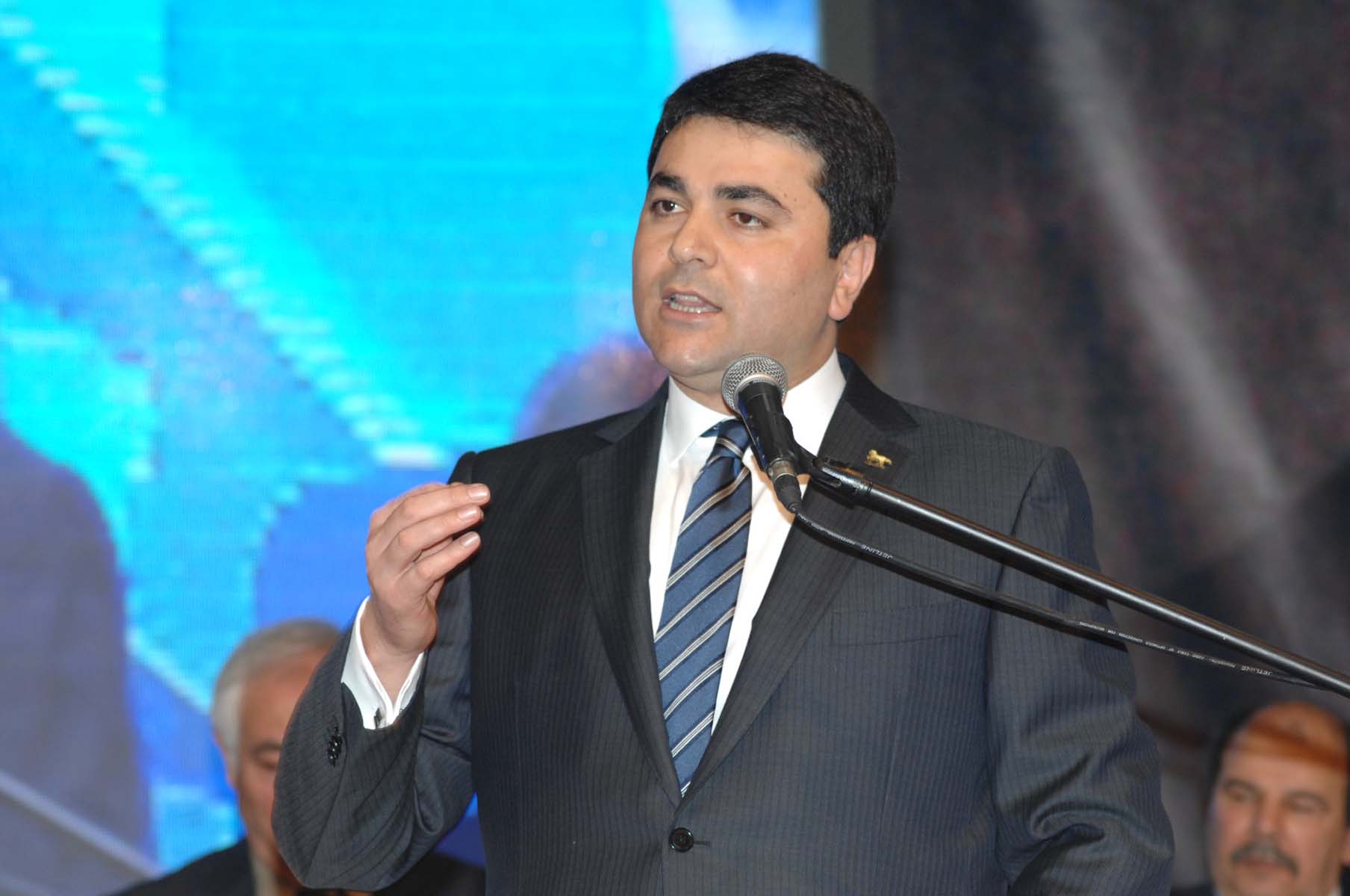 Mahmut Övür'den çarpıcı iddia: FETÖ elebaşı Gülen, Gültekin Uysal'ın evinde mi kaldı? Bunun doğrusunu elbette Uysal biliyor